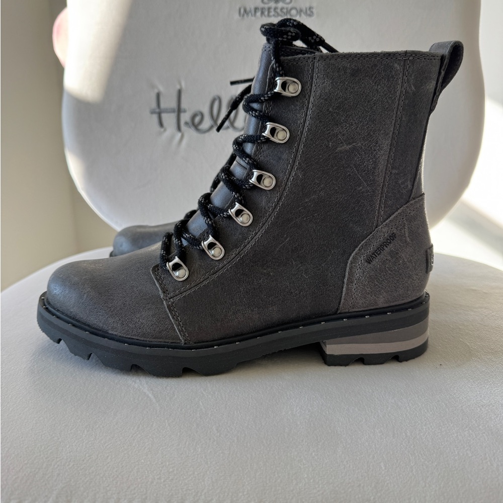 Sorel Lenox Lace Women's Grey Leather Ankle Boots Sz 7.5 - Picture 2 of 7